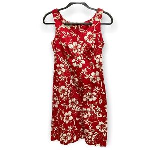 HILO HATTIE Classic Hibiscus Smock Back Dress Size 6 Hawaiian Floral Print Red